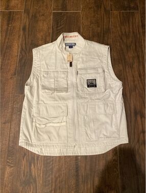 NWT Structure US. M99.07.04.2000 Men's Fishing/Hunting Vest Khaki Size L